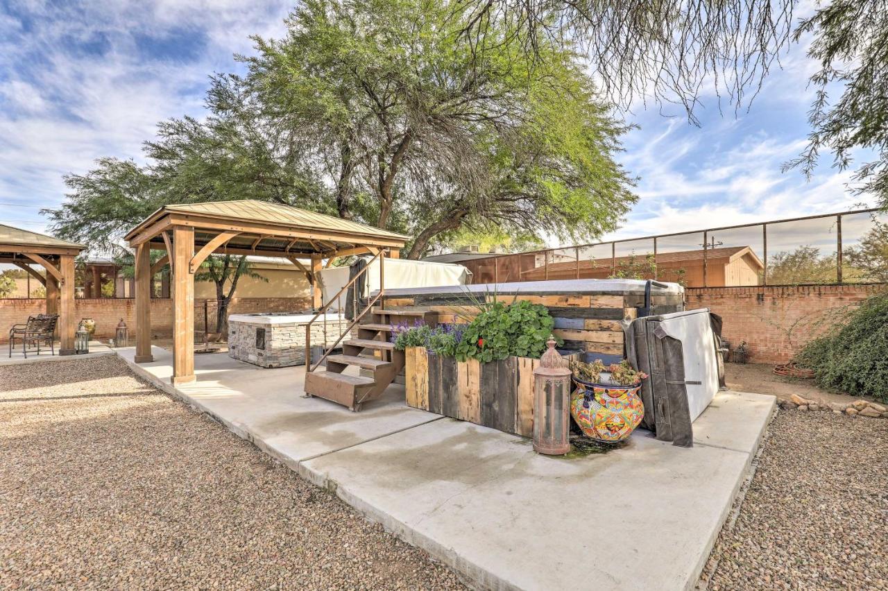 Villa Pet-Friendly Tucson Casita Shared Hot Tub And Porch Exterior foto