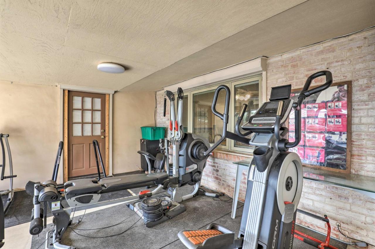 Villa Pet-Friendly Tucson Casita Shared Hot Tub And Porch Exterior foto