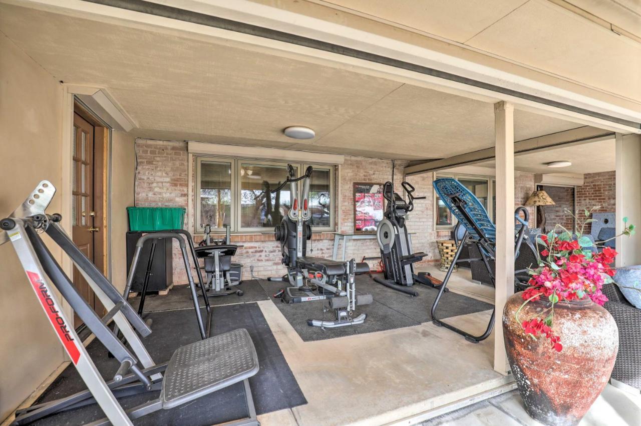 Villa Pet-Friendly Tucson Casita Shared Hot Tub And Porch Exterior foto